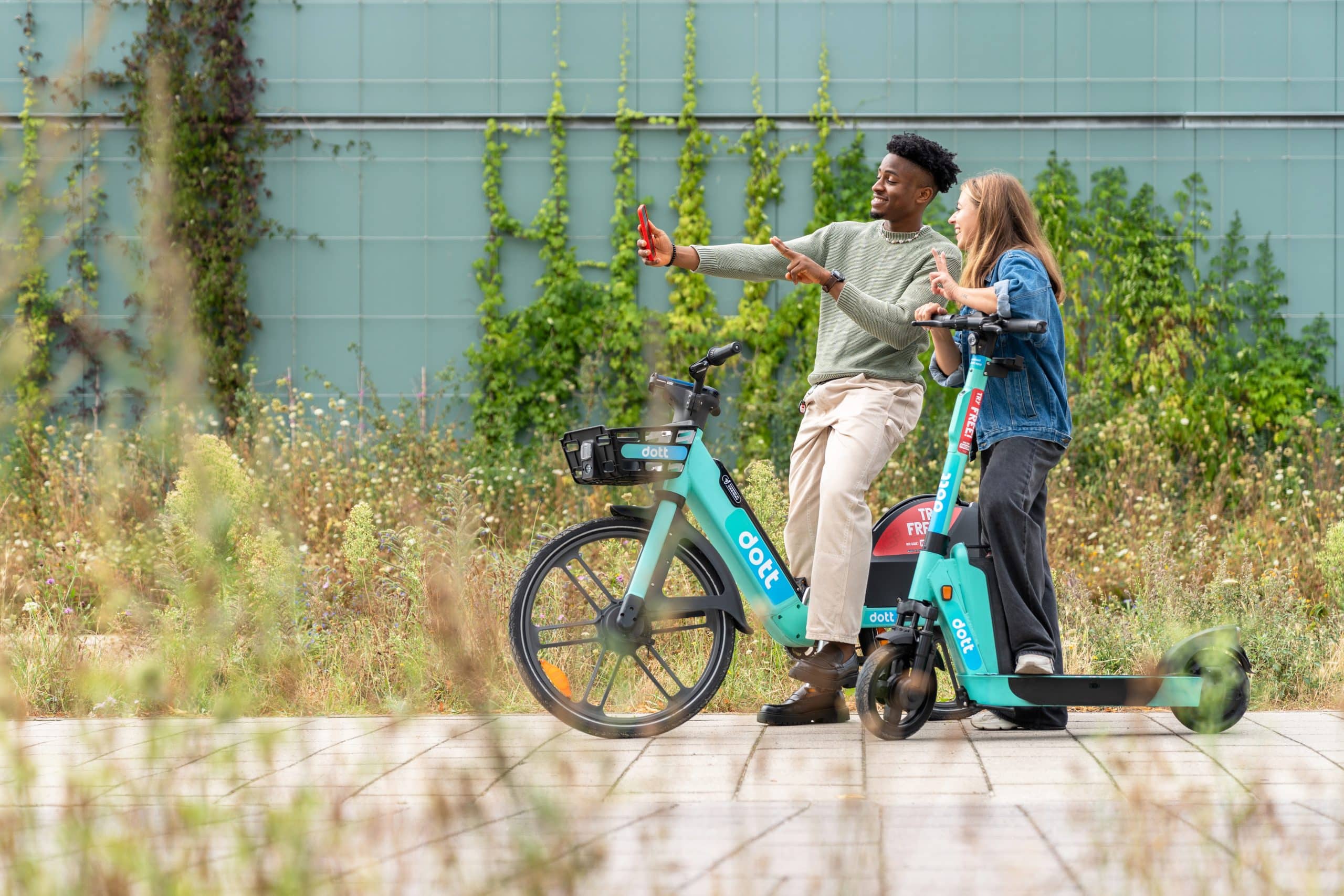 E-Scooter und E-Bikes